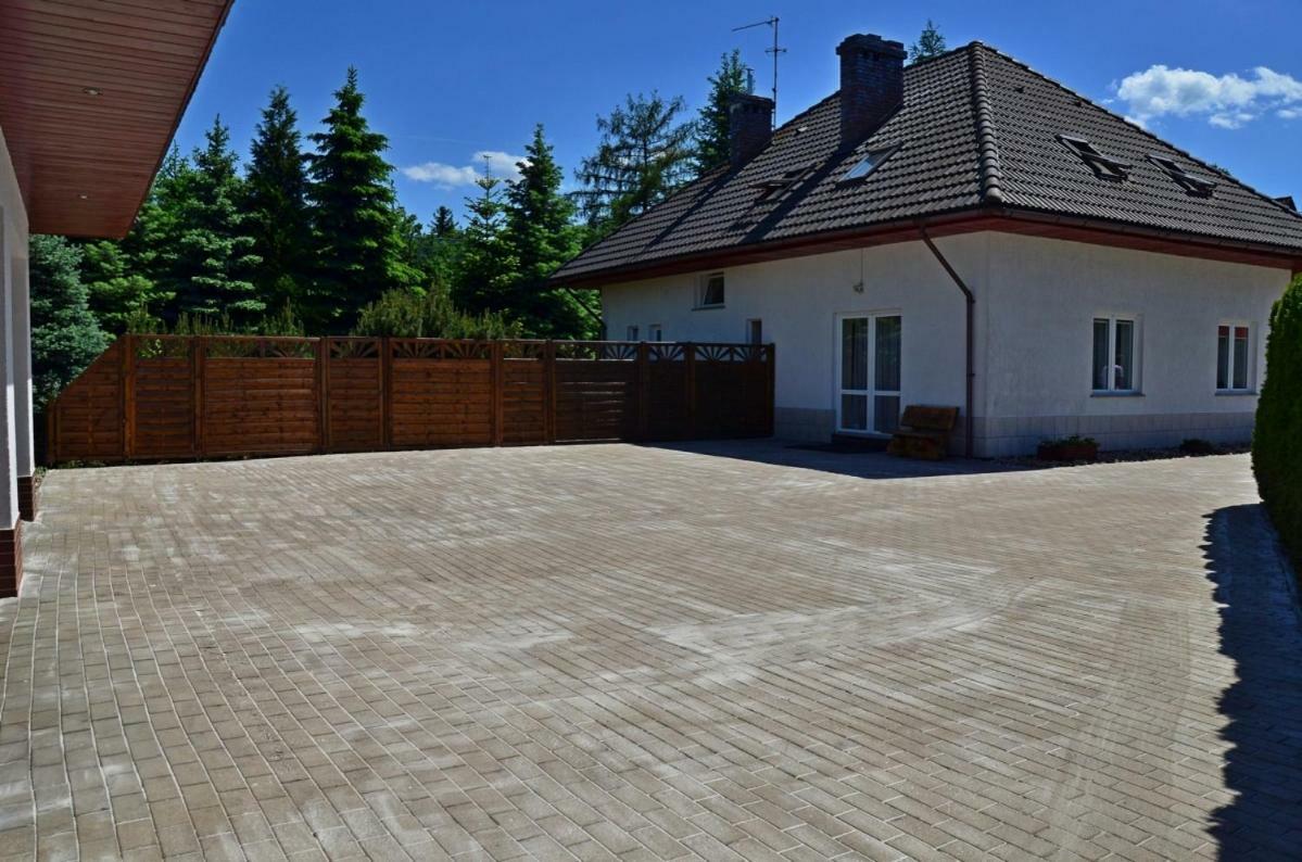 Willa U Basi Milkow  Exterior photo